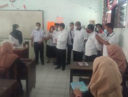 Kadis Pendidikan Provsu Tinjau PTM Terbatas di Langkat