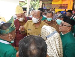 HUT ke- 48 PPNI, Syah Afandin Tinjau Khitanan Massal dan Pengobatan Gratis