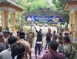 Puluhan Pemuda dan Mahasiswa Unjukrasa Minta Bupati dan Kejari Langkat Usut Dugaan Pelanggaran Hukum di Dinas Dikjar Langkat 