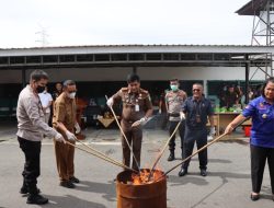 Kejari Binjai Musnahkan 1038 Butir Ekstasi, 1 Kg Ganja , 3 Gram Sabu dan 6 Mesin Jackpot, Wali Kota : Pemko dan Aparat Penegak Hukum Bersinergi Jaga Ketertiban
