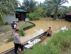 Ribuan warga di 6 Kecamatan di Langkat Terendam Banjir, BPBD : Tanggul di Kecamatan Padangtualang Jebol Genangi Pemukiman Sejumlah Desa