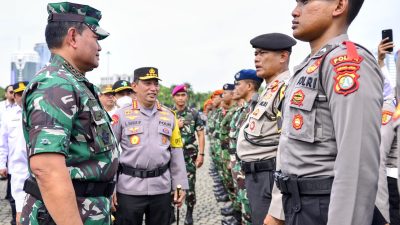 Apel Gelar Pasukan, Kapolri Pastikan Seluruh Pihak Siap Amankan Natal 2022 dan Tahun Baru 2023