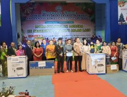 Natal Oikumene Kota Binjai Donasikan Persembahan Kepada Korban Gempa Taput, Wali Kota: Hikmah Natal Bawa Berkat dan Kebahagian Umat Kristiani