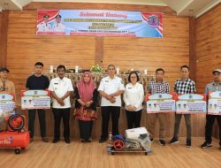 Wali Kota Serahkan Bantuan Peralatan Usaha Kepada 258 Pelaku UMKM di Binjai
