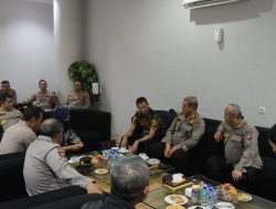 Kapolresta Deli Serdang Sambut Wakapolda Sumut yang Baru di Bandara Kualanamu