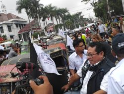 Ekspedisi Toba – HPN 2023: Asyiknya Sensasi “Ngebut” Bersama Motor Antik Zaman Kolonial di Pematangsiantar