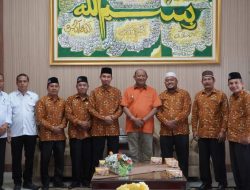 Syah Afandin Terima Audiensi Asosiasi Guru Agama Islam dan Persatuan Tukang Bakso