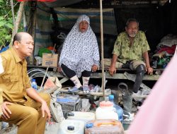 Masyarakat Desa Suka Mulya Secanggang , Swadaya Bantu Bedah Rumah Tak Layak Huni