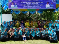 Tim Evaluasi TP PKK Provsu Kunjungi Nominasi  Desa Percontohan LBS di Perkebunan Bukit Lawang Bahorok
