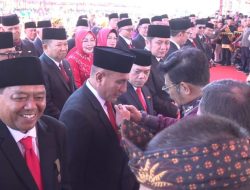 Gubernur Sumut Terima Satya Lencana Wira Karya,  Sebagai Teladan Terbaik Utrusan Ketahanan Pangan di Penas XVI 2023 KTNA Padang