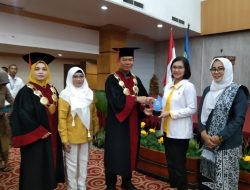 Wisuda Akbid Langkat, Plt Bupati : Jadilah Bidan Terhormat
