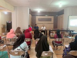 Tingkatkan Ekonomi Keluarga Penerima PKH, Kemensos dan Kemenkominfo Berikan Pendidikan Literasi Digital