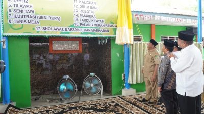 Resmikan Musholla dan Pengukuhan 17 Ekstrakurikuler Diantaranya Ekstrakurikuler Fardu Kifayah di MTsN 3 Langkat, Syah Afandin Didoakan Menjadi Pemimpin yang Amanah