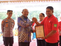 HUT ke-78 PMI, Syah Afandin Terima Penghargaan Pembina PMI Langkat