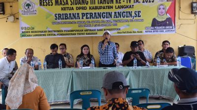 Ketua DPRD Langkat Sribana Perangin Angin Temui Konstituennya Bersama OPD Agar Segera Didapat Solusi