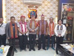 Meriahkan Hari Ulos Nasional ke- IX 2023, Arak Ulos 1.000 Meter Keliling Danau Toba, Kapolda Sumut Siap Bantu Pengamanan