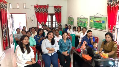 Rumah BUMN Tarutung Latih TP PKK Siatas Barita Teknik Dasar Merajut