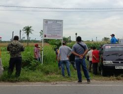 Kelompok Tani Legimin B Kwala Bingai Stabat Dirikan Plank di Lahan Eks HGU PTPN II Seluas 119 Ha