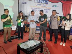 BRI Branch Office Tarutung Apresiasi Nasabah dengan Bagi-Bagi Hadiah