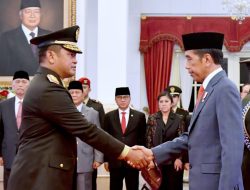 Presiden Jokowi Lantik Letjen Maruli Simanjuntak sebagai KSAD