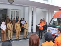 PJ Gubernur Sumut Distribusikan Bantuan Logistik Penanggulangan Terdampak Bencana di 12 Daerah