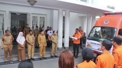 PJ Gubernur Sumut Distribusikan Bantuan Logistik Penanggulangan Terdampak Bencana di 12 Daerah