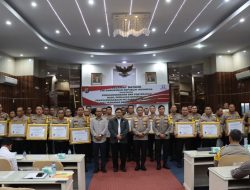 Kapolres Langkat Terima Penghargaan dari Ombudsman