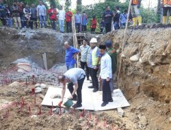 Plt Bupati Langkat Letakkan Batu Pertama Pembangunan Jembatan Batu Katak Gunakan Dana BPBD Sebesar Rp 16 M