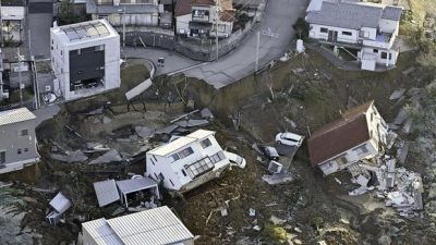Gempa M 7.6 Guncang Ishikawa Jepang Porak-Poranda