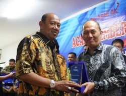 Syah Afandin Beri Penghargaan Over Target PBB PAD Langkat Termasuk Kategori Pihak Ketiga