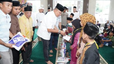 Pj Bupati Langkat Apresiasi Kades dan BPAY Desa Banyumas Santuni Anak Yatim Piatu