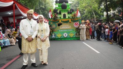 Promosikan Wisata dan Budaya, Dekranasda Langkat Ikuti  Parade Mobil Hias di Kota Solo