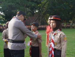 Buka Perkemahan Pramuka, Kapolres Langkat:  Membentuk Generasi Berkarakter dan Mandiri