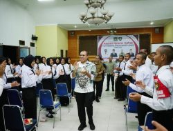 Pj Bupati Langkat Faisal Hasrimy Beri Pembekalan kepada Calon Paskibra: “Totalitas dalam Setiap Tugas adalah Kunci Kesuksesan”