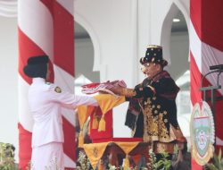 Upacara HUT ke 79  RI Sumut, Pj Gubernur Agus Fatoni Ajak Masyarakat Berpartisipasi dalam Gerakan Serentak Membangun