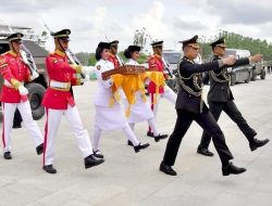 Duplikat Bendera Merah Putih dan Teks Proklamasi Tiba di Istana Negara IKN