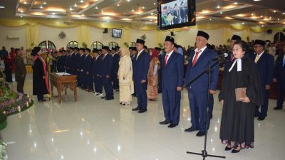 50 Anggota DPRD Langkat Terpilih Diambil Sumpah dan Janjinya