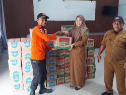 Pj Bupati Langkat Salurkan Bantuan Warga Terdampak Banjir di Kecamatan Babalan dan Sei Lepan