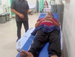 Sikap Empati dan Kemanusiaan Seorang Polisi di Barus: Selamatkan Kakek Tuna Wisma dari Dingin dan Sakit
