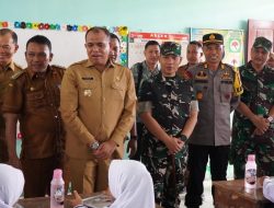 Ketua TP PKK Sumut Pantau Pemberian Makan Gratis Siswa SD di Secanggang, Dukung Program Makanan Bergizi Gratis Presiden RI