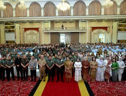 Pj Sekdaprov Sumut Dampingi Kasad Maruli Simanjuntak Hadiri Natal Kodam I Bukit Barisan : Pastikan Semua Orang Hidup Aman dan Damai