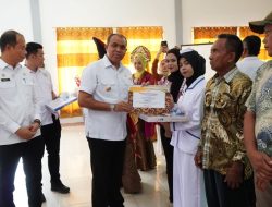 Capping Day Akbid Langkat, Pj. Bupati Faisal Hasrimy: Layani Masyarakat dengan Senyuman