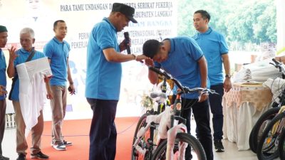May Day di Langkat Gerak Jalan Santai dan Hiburan, Bupati Syah Afandin Apresiasi Kaum Buruh