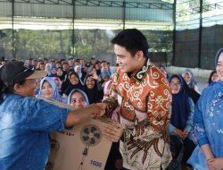 Wakil Ketua DPRD Sumut Ricky Anthony Silaturrahmi di Padang Tualang,Disambut Gembira