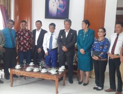 Ephorus HKI dan Wakil Bupati Taput Kunjungi Kediaman Toluto