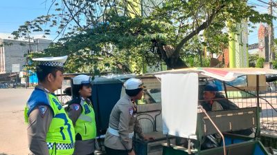 Satlantas Polres Langkat Edukasi Pengemudi Betor di Jalinsum