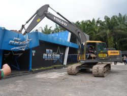 Polda Sumut Robohkan Diskotik New Blue Star di Langkat