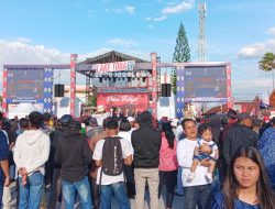 Pesta Horas Momentum Promosi Potensi Pariwisata Danau Toba