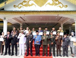 Hari Sumpah Pemuda ke -97, Bupati Langkat Serahkan 10 Penghargaan Tokoh Pemuda Berprestasi