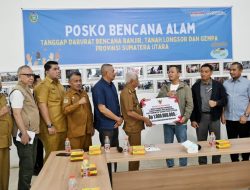 Pemko Pekanbaru Serahkan Bantuan Rp1 Miliar dan Logistik untuk Korban Bencana di Sumut